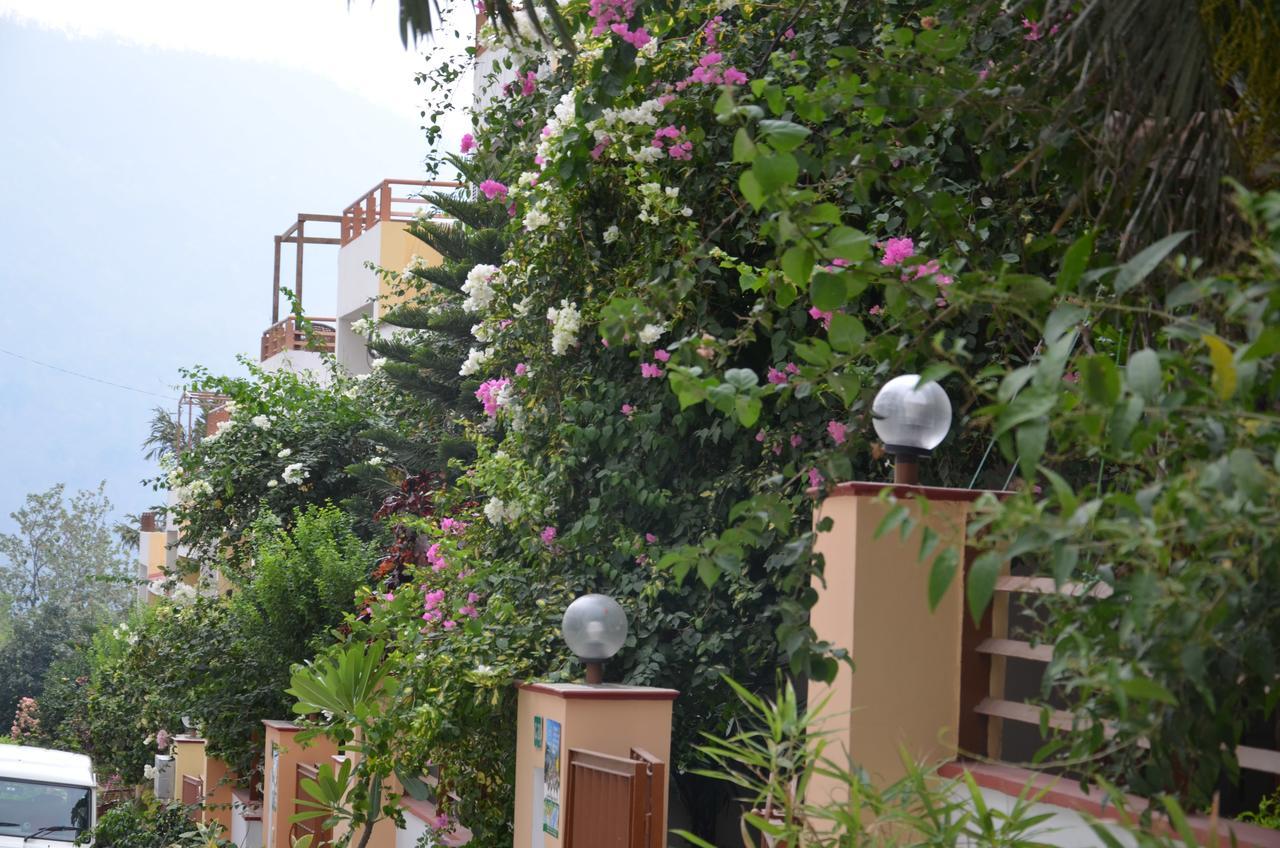 ホテルGanga Vatika Ayurveda Bhavan リシケーシュ エクステリア 写真